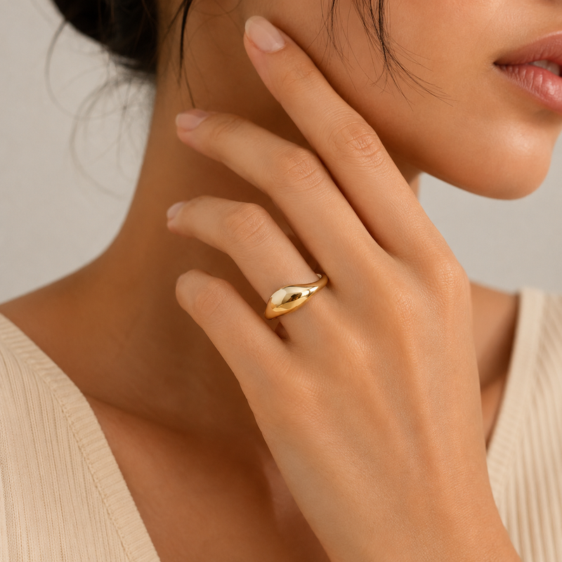 Élanor - Sculpted Wave Ring